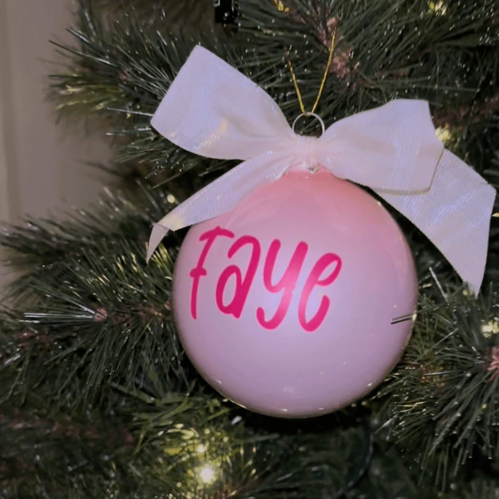 Kerstballen met naam - LivLaVie